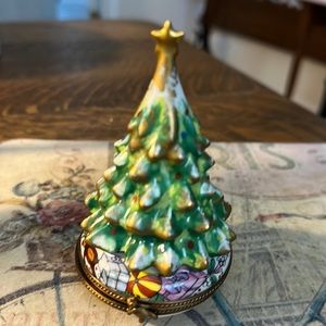 Limoges France Christmas Trinket Box